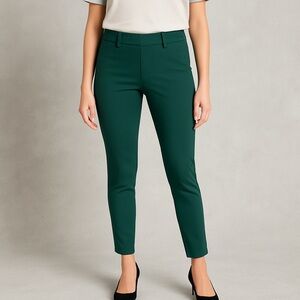 Women’s Size 4 Elegant Green Stretch Leggings NYC & Company